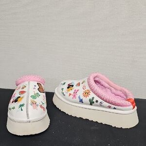 UGG TAZZ POP SKETCH HUMBERTO CRUZ WOMENS SLIPPERS BFPM-01-016